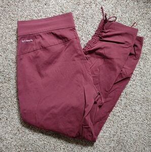 Womens Columbia Pants/capris